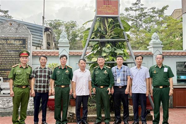 Ra mắt mô hình "Cựu chiến binh phường Ngô Quyền tham gia quản lý, chăm sóc, tu sửa Di tích lịch sử Căng Máy Chai"