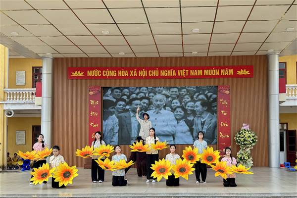 Phường Ngô Quyền kỷ niệm 85 năm Ngày thành lập Đội TNTP Hồ Chí Minh và trao giải các cuộc thi thiếu nhi