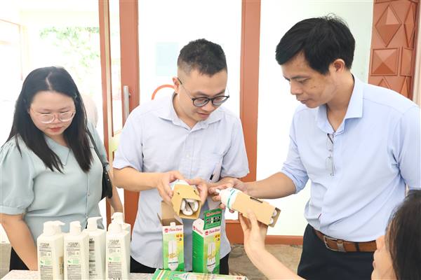 Tuyên truyền, phổ biến quy định của Nhà nước về bảo vệ quyền lợi người tiêu dùng