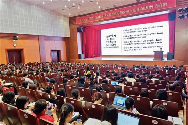 Tập huấn nghiệp vụ và cập nhật quy định mới về quản lý tài chính cho cán bộ cơ sở năm 2026