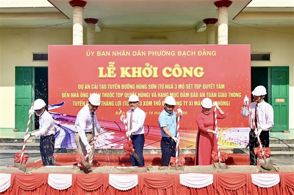 Phường Bạch Đằng khởi công, khánh thành các công trình hạ tầng chào mừng những ngày lễ lớn