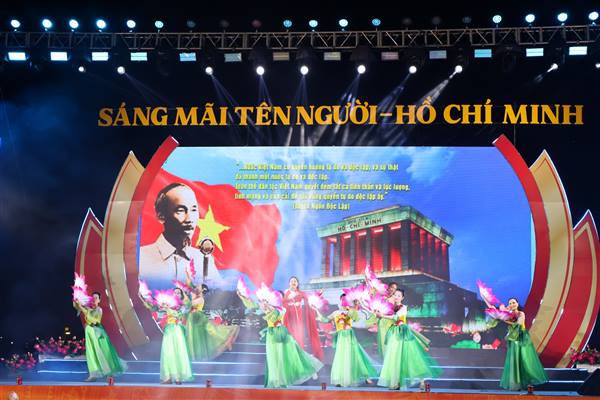 Đặc sắc chương trình nghệ thuật kỷ niệm 136 năm Ngày sinh Chủ tịch Hồ Chí Minh