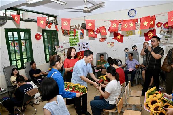 Phường Ngô Quyền lan tỏa nghĩa cử cao đẹp qua chương trình hiến máu "Những giọt máu hồng - Hè 2026"