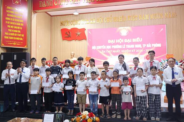 Thúc đẩy phong trào khuyến học, khuyến tài, xây dựng xã hội học tập tại phường Lê Thanh Nghị