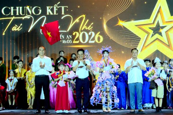 Bế mạc chuỗi hoạt động sự kiện “Kiến An - Ngày hội hạnh phúc” gắn với đêm chung kết “Tài năng nhí 2026”