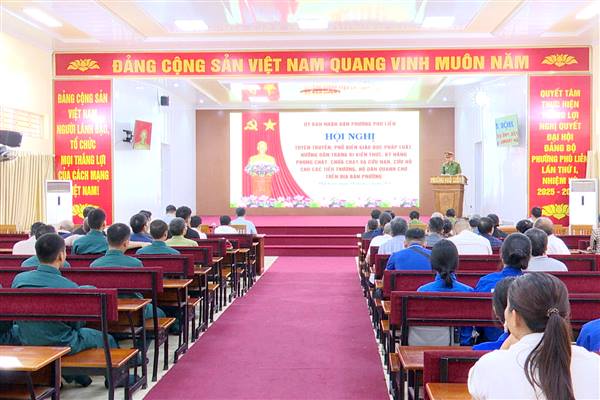 Phường Phù Liễn tập huấn kỹ năng phòng cháy, chữa cháy và cứu nạn, cứu hộ cho tiểu thương, hộ dân xung quanh chợ
