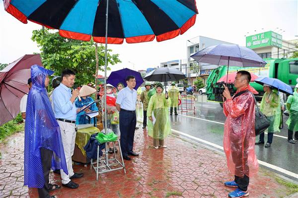 Phường Thủy Nguyên tổ chức cưỡng chế thu hồi đất thực hiện Dự án đầu tư xây dựng công trình cải tạo, nâng cấp tuyến đường Máng Nước