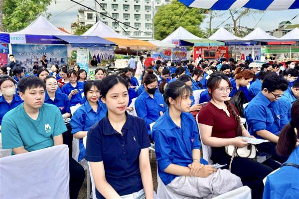Triển khai chuỗi hoạt động cộng đồng với chủ đề “Hải Phòng - Thắp sáng những ước mơ 2026”