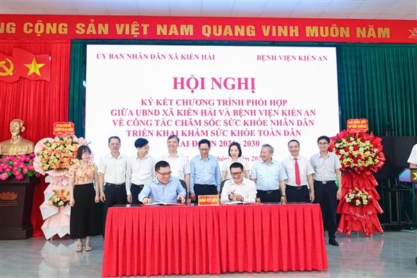Xã Kiến Hải và Bệnh viện Kiến An ký kết chương trình phối hợp chăm sóc sức khỏe Nhân dân giai đoạn 2026 - 2030