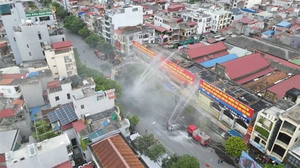 Tăng cường quản lý các điểm kinh doanh tự phát và công tác phòng cháy, chữa cháy tại các chợ