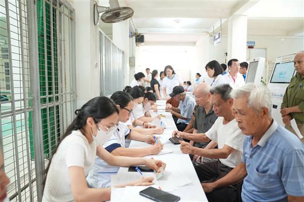 Phường Hải An hoàn thành vượt chỉ tiêu Chiến dịch khám sức khỏe miễn phí cho Nhân dân 