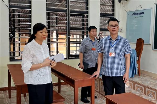 Bảo đảm các điều kiện tổ chức Kỳ thi tốt nghiệp THPT năm 2026 trên địa bàn phường Phù Liễn diễn ra an toàn, nghiêm túc