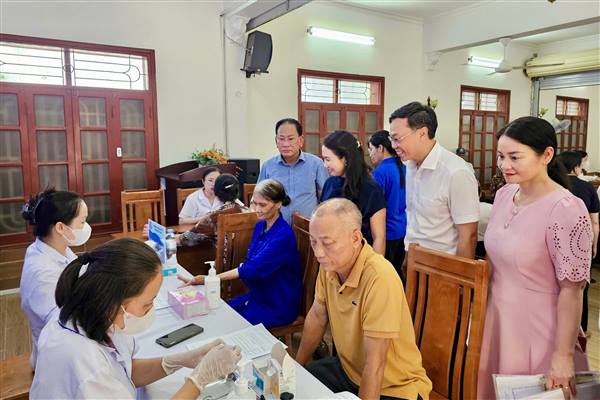 Phường Hải An tổ chức khám sức khỏe miễn phí cho hơn 1.500 người thuộc diện chính sách và người cao tuổi