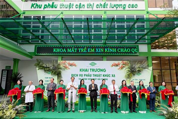 Bệnh viện Mắt Hải Phòng triển khai kỹ thuật phẫu thuật khúc xạ với hệ thống công nghệ hiện đại hàng đầu thế giới