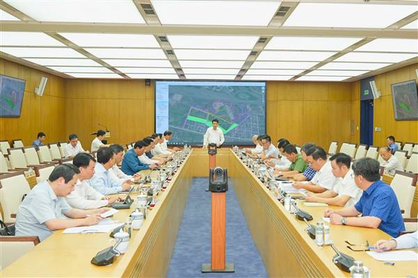 Ban Thường vụ Thành ủy nghe báo cáo, cho ý kiến về một số nội dung