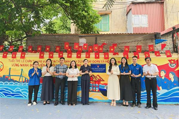 Đoàn phường Lê Chân ra mắt mô hình “Chi đoàn Xã hội chủ nghĩa gắn với đoàn viên Xã hội chủ nghĩa”