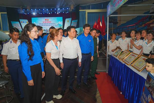 Lễ ra quân Chiến dịch Thanh niên tình nguyện Hè và Ngày hội thanh niên công nhân vui khỏe năm 2026