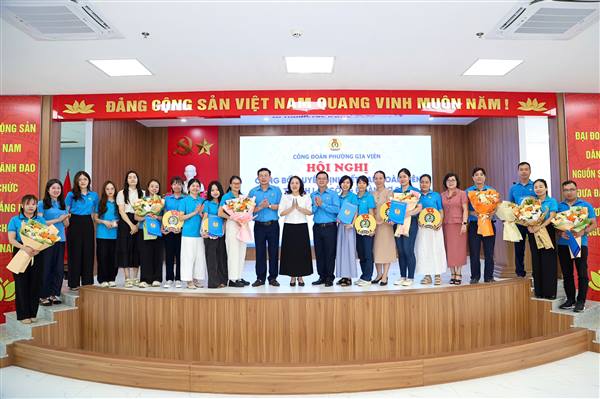 Công đoàn phường Gia Viên thành lập 08 Công đoàn cơ sở và sơ kết hoạt động 6 tháng đầu năm 2026