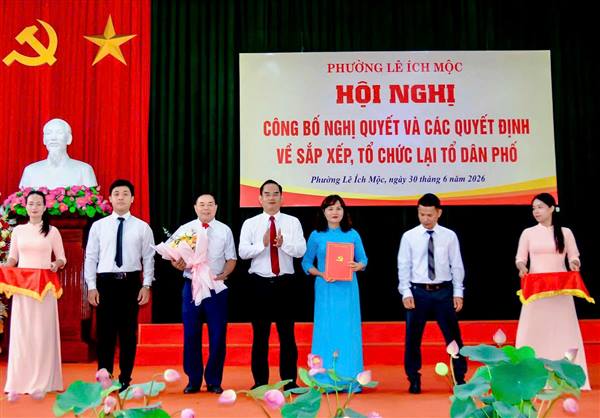 Phường Lê Ích Mộc tinh gọn đầu mối từ 38 Tổ dân phố xuống còn 19 Tổ dân phố mới