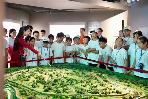 Trường THCS và THPT FPT tổ chức Fschool TechX Summer Camp 2026: Khơi mở tư duy, rèn bản lĩnh cho học sinh