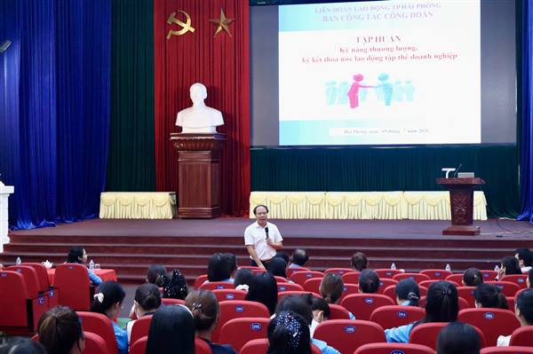 Tập huấn kỹ năng thương lượng, hướng dẫn chấm điểm Thỏa ước lao động tập thể cho cán bộ công đoàn cơ sở