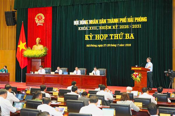Phiên chất vấn tại Kỳ họp thứ 3 HĐND thành phố tập trung vào những vấn đề cử tri quan tâm