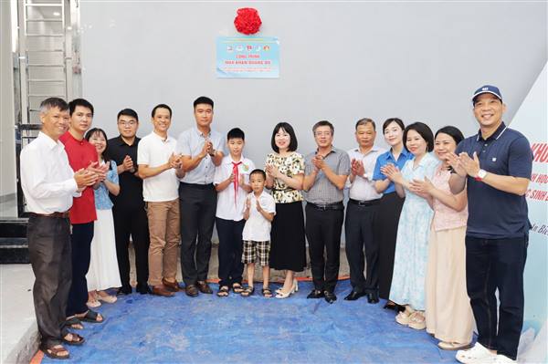 Khánh thành và bàn giao công trình nhà “Khăn quàng đỏ” cho thiếu nhi có hoàn cảnh khó khăn trên địa bàn phường An Biên