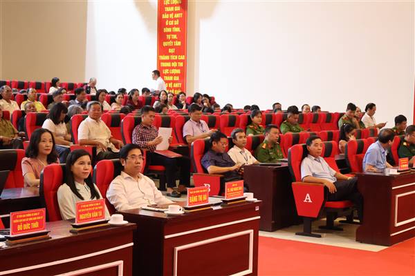 Hội nghị Báo cáo viên phường Hưng Đạo: Thống nhất nhận thức và củng cố niềm tin của cán bộ, đảng viên trong tình hình hiện nay