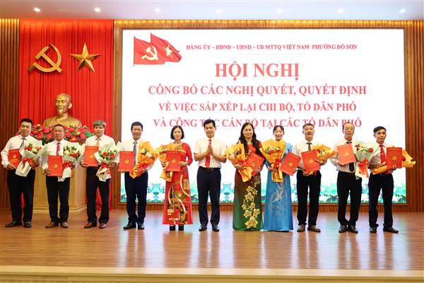 Phường Đồ Sơn công bố Quyết định về công tác cán bộ tại các Tổ dân phố