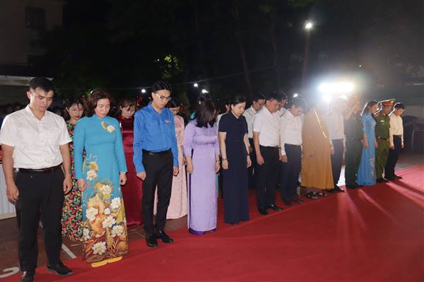 Phường Lê Chân thắp nến tri ân các Anh hùng liệt sĩ nhân kỷ niệm 79 năm Ngày Thương binh, Liệt sĩ