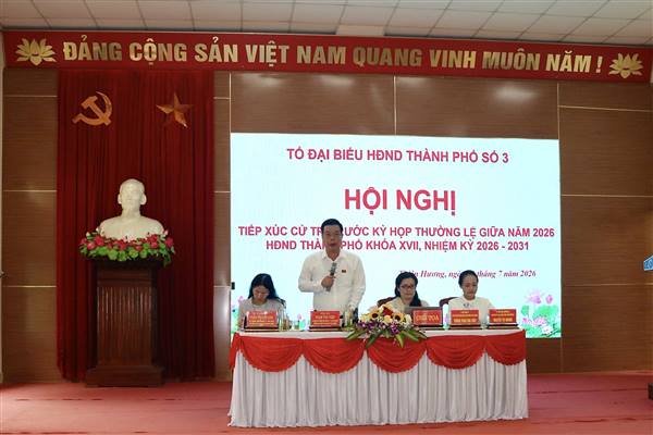 Tổ đại biểu HĐND thành phố số 3 tiếp xúc cử tri các phường: Thiên Hương, Thủy Nguyên, Hòa Bình, Nam Triệu