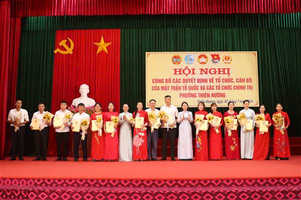 Phường Thiên Hương kiện toàn tổ chức, nhân sự Ban Công tác Mặt trận và các đoàn thể tại 17 Tổ dân phố mới