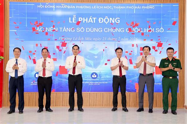 HĐND Phường Lê Ích Mộc tổ chức Kỳ họp thứ 4, ra mắt mô hình thí điểm “Kỳ họp số” không giấy tờ Q-Cabinet