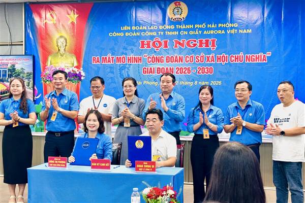 Ra mắt mô hình “Công đoàn cơ sở xã hội chủ nghĩa” tại Công ty TNHH Công nghiệp Giầy Aurora Việt Nam