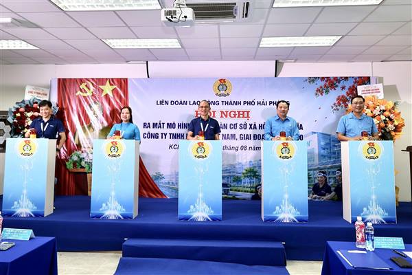 Ra mắt mô hình “Công đoàn cơ sở xã hội chủ nghĩa” tại Công ty TNHH LITEON Việt Nam  