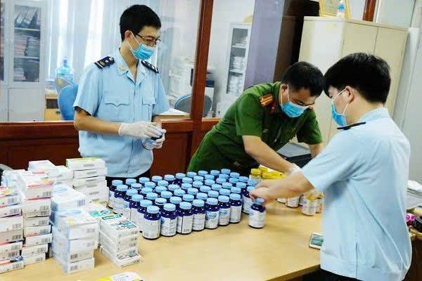Tăng cường kiểm tra, kiểm soát dược phẩm, mỹ phẩm, thực phẩm chức năng, dược liệu và vị thuốc y học cổ truyền 