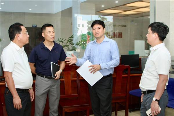 Triển khai các khóa học trên nền tảng "Bình dân học vụ số", hoàn thành trong năm 2026