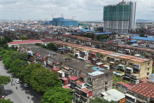 HĐND thành phố ban hành chính sách hỗ trợ di dời khẩn cấp và tiền thuê nhà đối với hộ dân tại chung cư cũ nguy hiểm