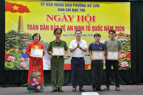 Phường Đồ Sơn biểu dương sức mạnh của Nhân dân trong sự nghiệp bảo vệ an ninh Tổ quốc