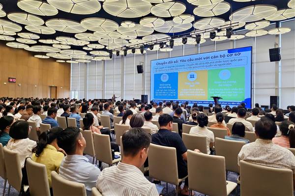 Tập huấn ứng dụng AI trong thực hiện nhiệm vụ cải cách hành chính