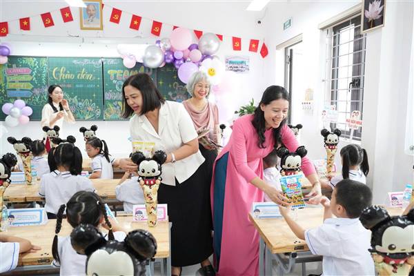 Hơn 66.800 học sinh lớp 1 toàn thành phố tựu trường, chuẩn bị cho năm học mới 2026 - 2027