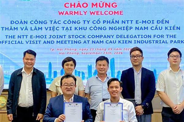 Ký kết hợp tác xây dựng hệ sinh thái số cho Khu công nghiệp Nam Cầu Kiền
