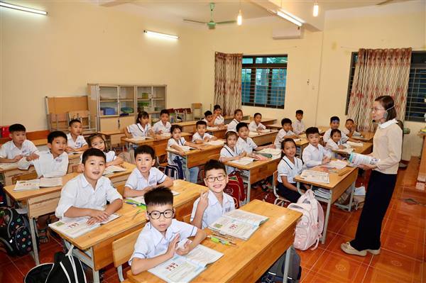 Công khai đường dây nóng, tăng cường kiểm tra lạm thu và dạy thêm không đúng quy định 