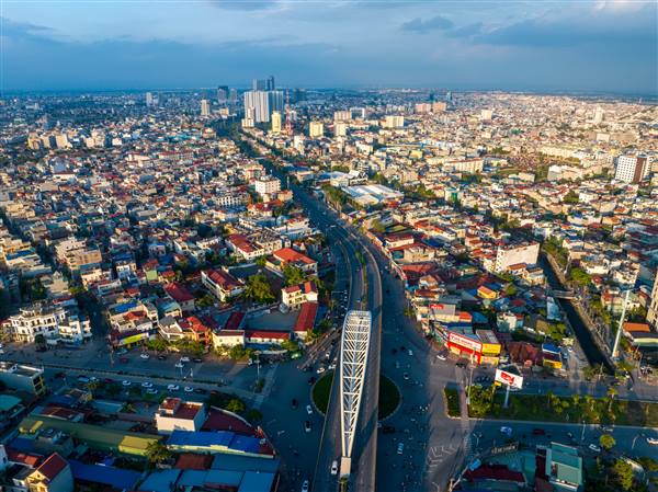 Báo cáo tình hình phát triển kinh tế - xã hội tháng 8 và 08 tháng đầu năm, một số nhiệm vụ trọng tâm tháng 9 và các tháng tiếp theo năm 2026