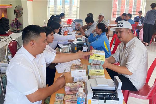 Phường Hồng An chi trả tiền bồi thường thực hiện Dự án đầu tư xây dựng và kinh doanh kết cấu hạ tầng KCN Nomura - Hải Phòng (giai đoạn 2) - Đợt 26