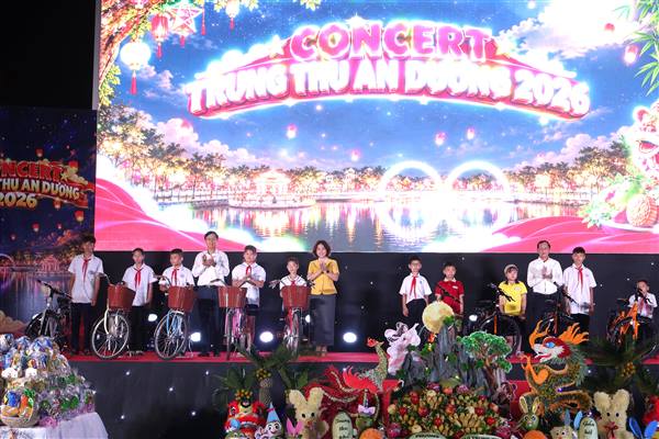 “Concert Trung thu An Dương năm 2026” thu hút sự tham gia của hàng nghìn trẻ em và Nhân dân trên địa bàn phường