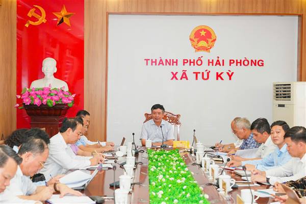 Phó Chủ tịch UBND thành phố Trần Văn Quân chỉ đạo tháo gỡ điểm nghẽn, thúc đẩy thực hiện Nghị quyết 11-NQ/TU tại các địa phương khu vực Tứ Kỳ