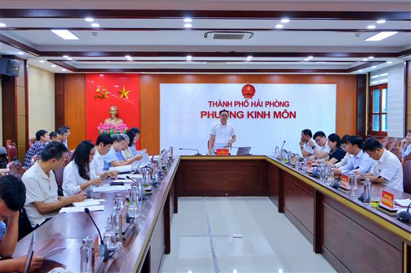 Phó Chủ tịch UBND thành phố Đào Trọng Đức chỉ đạo tháo gỡ vướng mắc, tập trung thực hiện Nghị quyết 11 tại khu vực Kinh Môn