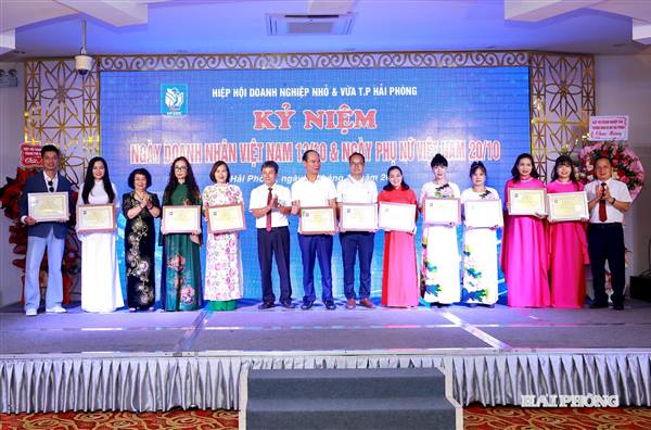 
Viet Nam entrepreneurs' day celebrated