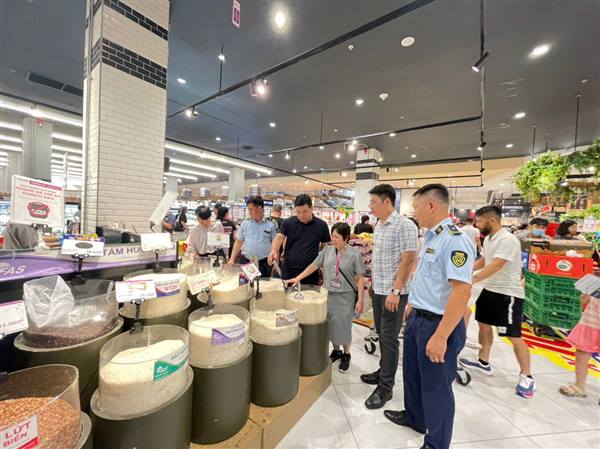 Strengthening the fight against smuggling and trade fraud during Lunar New Year